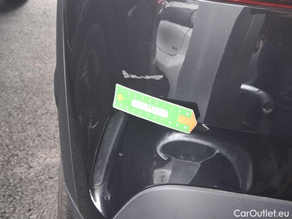  Citroen  C4 Cactus  Feel Business 1.5 BlueHDi 100CV BVM6 E6d #37