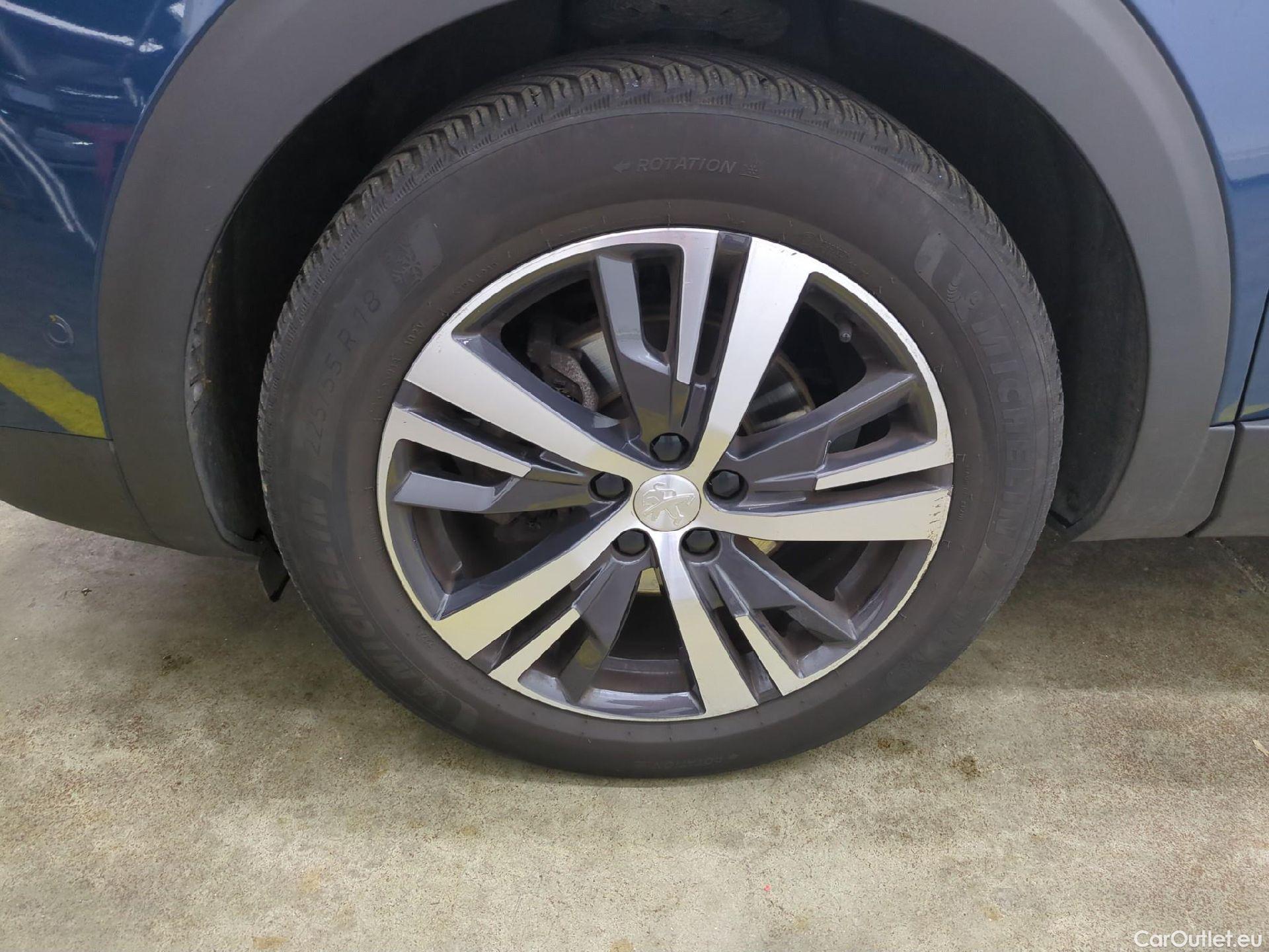  Peugeot  3008  Allure Pack 1.5 HDi 130CV BVM6 E6d #1