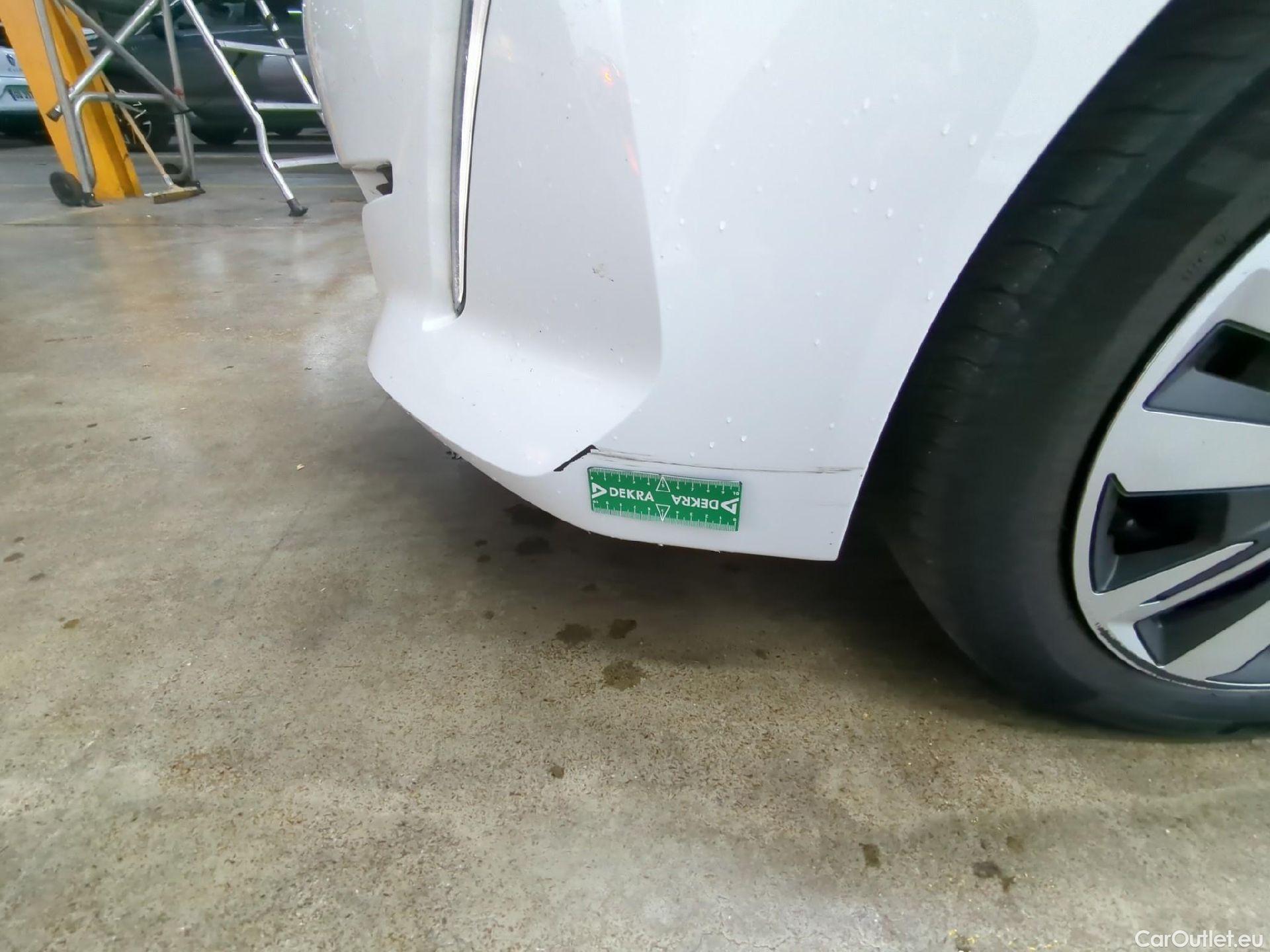  Peugeot  208  Active Pack 1.5 HDi 100CV BVM6 E6d #16