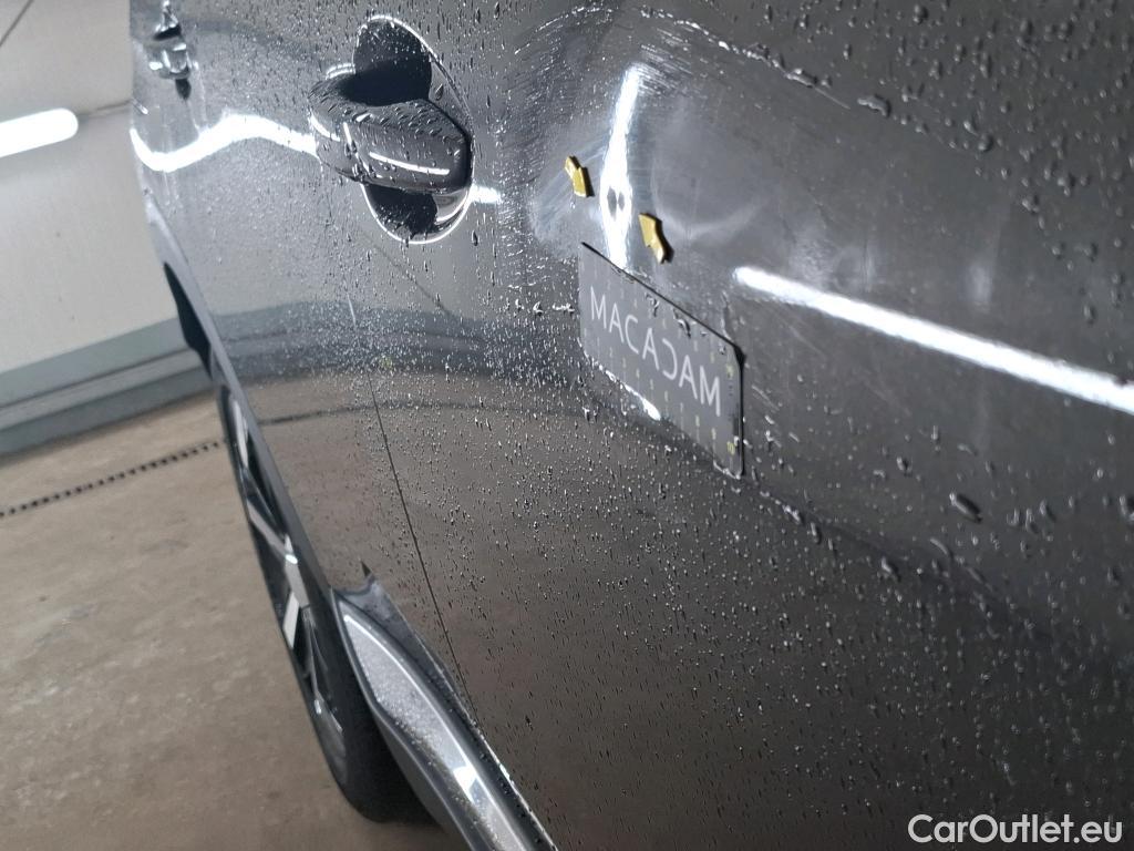  Peugeot  3008 PEUGEOT  / 2020 / 5P / SUV PureTech 180 S&S EAT8 GT Pack #20