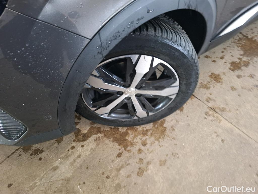  Peugeot  3008 PEUGEOT  / 2020 / 5P / SUV PureTech 180 S&S EAT8 GT Pack #21