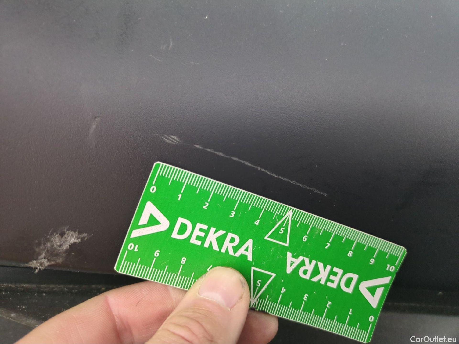  Peugeot  3008  Allure Pack 1.5 HDi 130CV BVM6 E6d #31