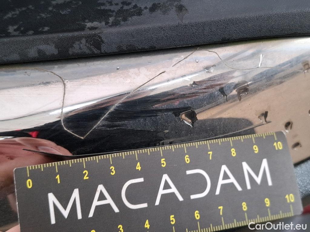  Peugeot  3008  Allure Pack 1.5 HDi 130CV BVA8 E6d #21