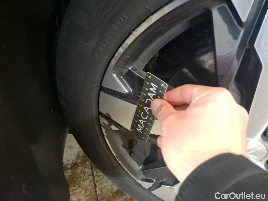  Peugeot  3008 PEUGEOT  / 2020 / 5P / SUV PureTech 180 S&S EAT8 GT Pack #11