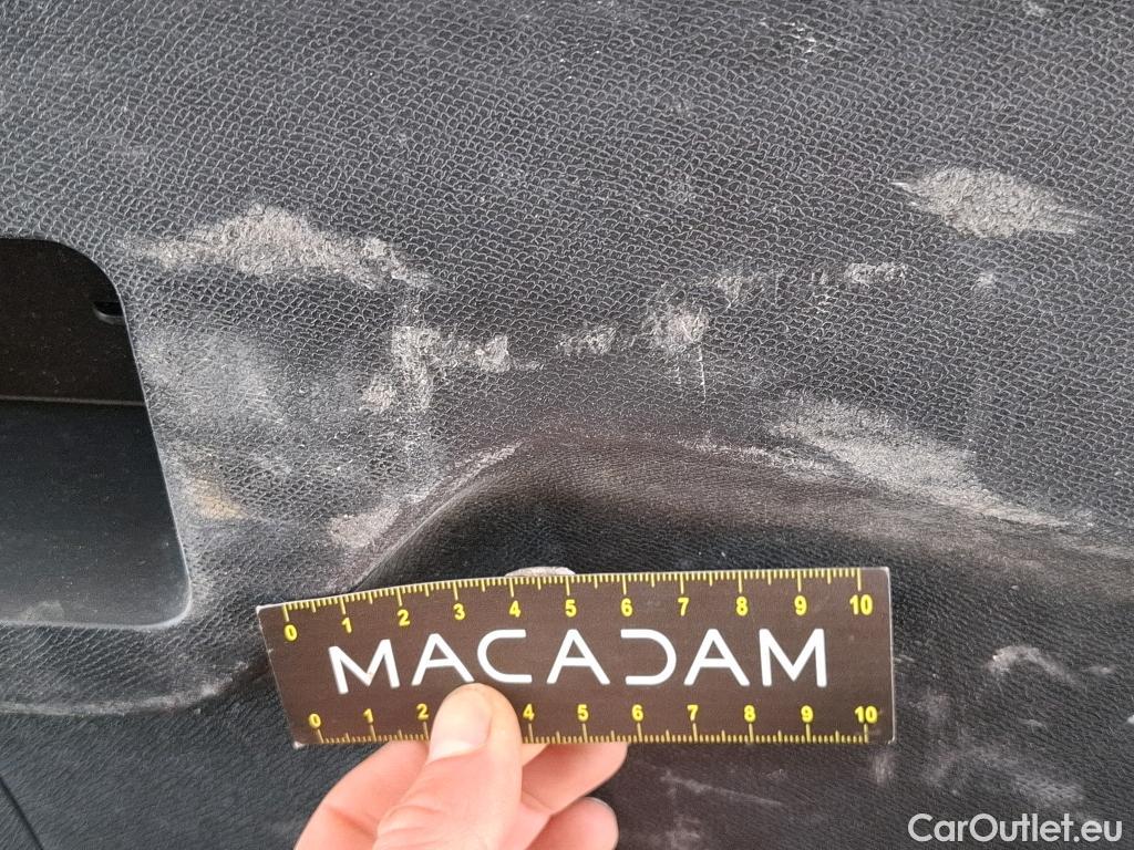  Peugeot  3008  Allure Pack 1.5 HDi 130CV BVA8 E6d #13