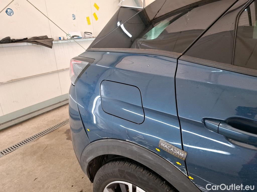  Peugeot  3008  Allure Pack 1.5 HDi 130CV BVA8 E6d #1