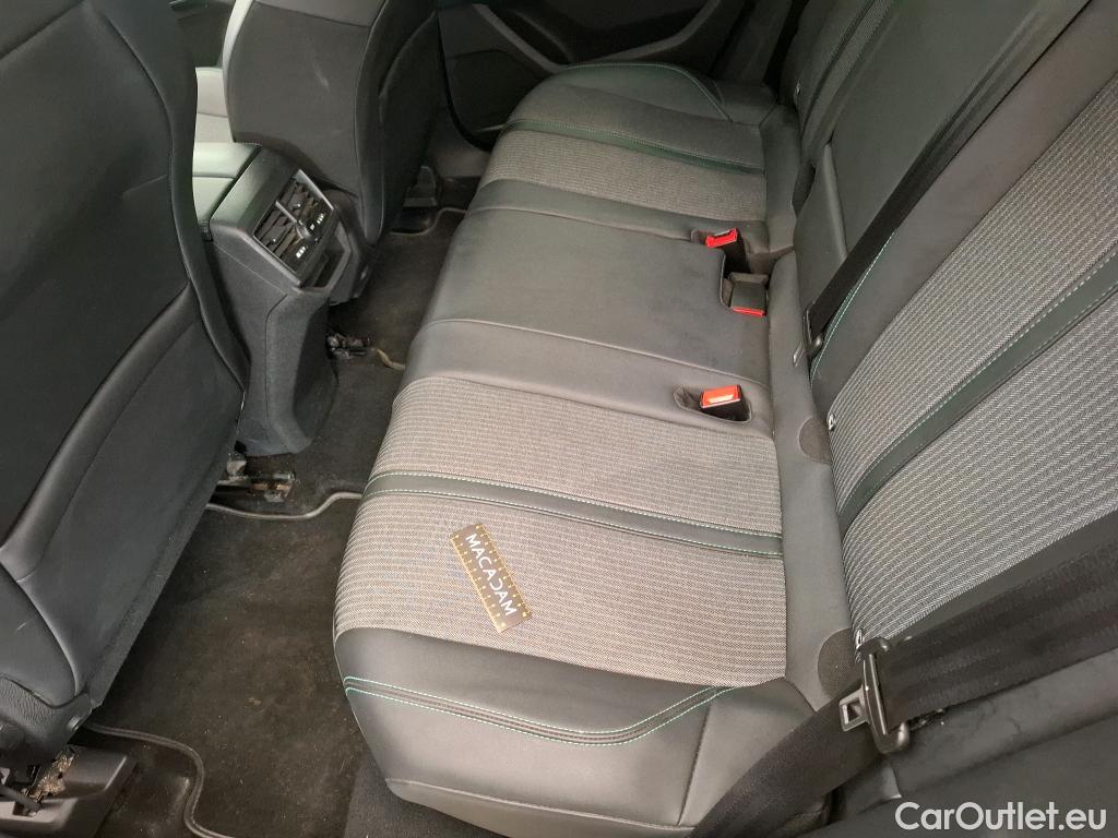  Peugeot  3008  Allure 1.5 HDi 130CV BVA8 E6d #11