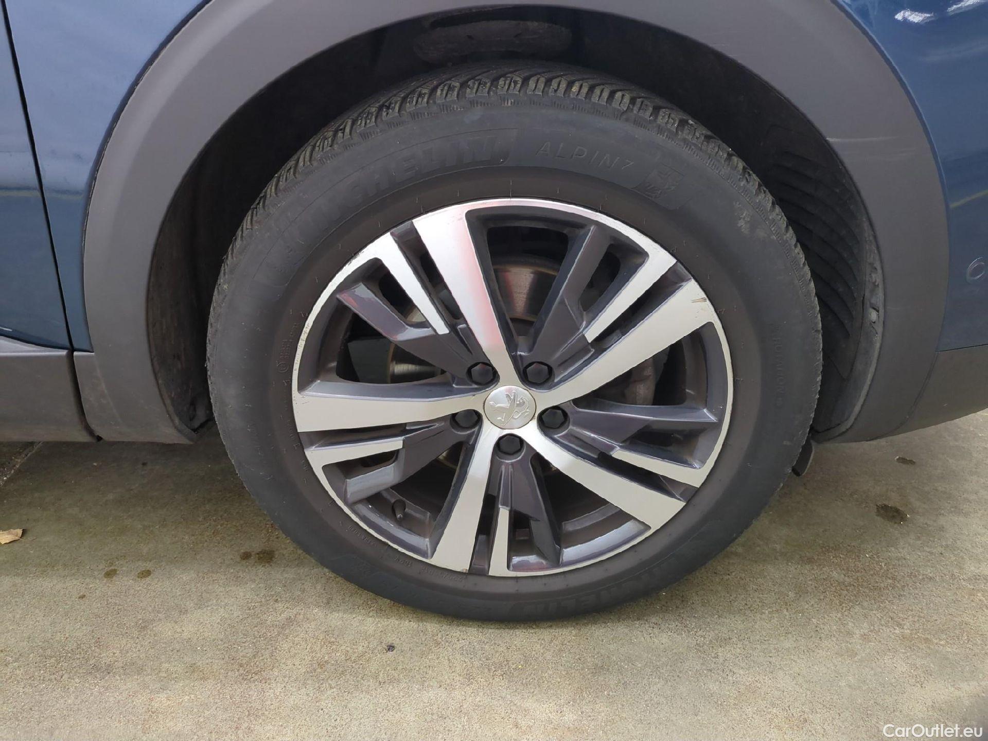  Peugeot  3008  Allure Pack 1.5 HDi 130CV BVM6 E6d #41