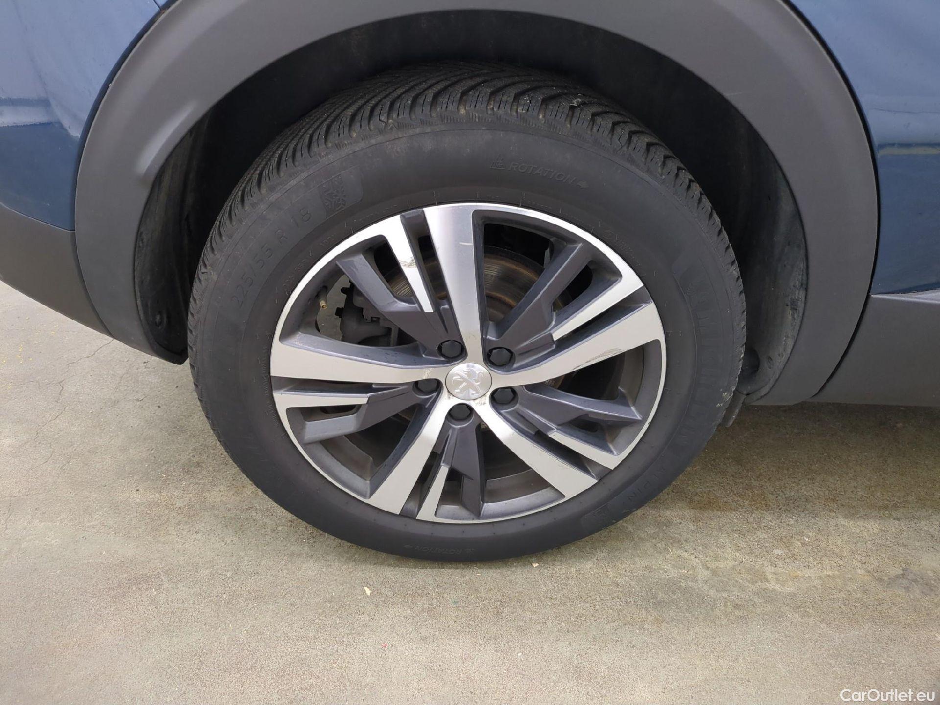  Peugeot  3008  Allure Pack 1.5 HDi 130CV BVM6 E6d #33