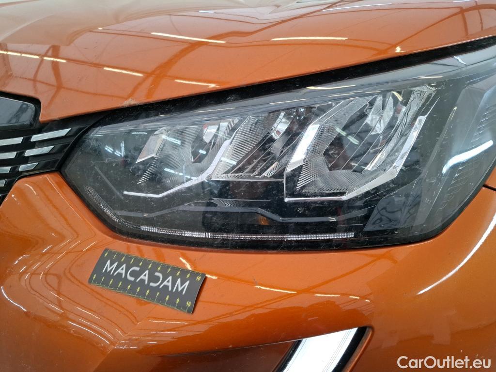  Peugeot  2008  Allure Business 1.5 HDi 130CV BVA8 E6d #1