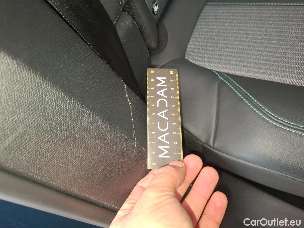  Peugeot  3008  II Allure 1.5 HDi 130CV BVM6 E6d #24