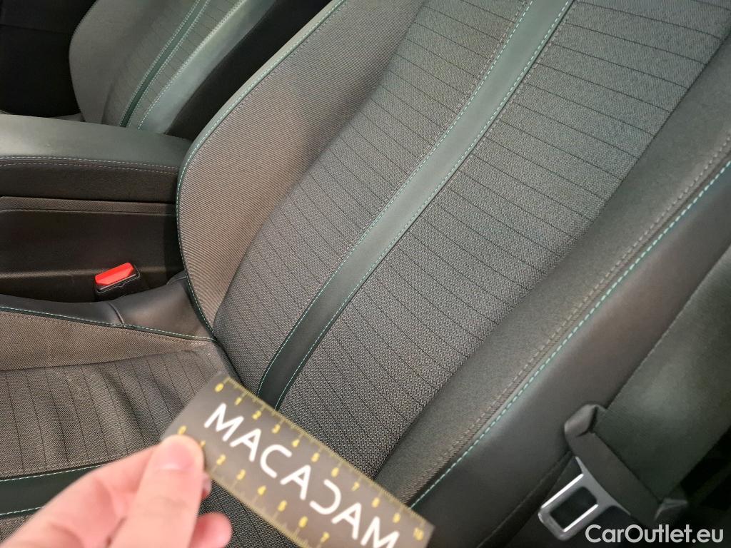  Peugeot  2008  Allure 1.5 HDi 110CV BVM6 E6d #13