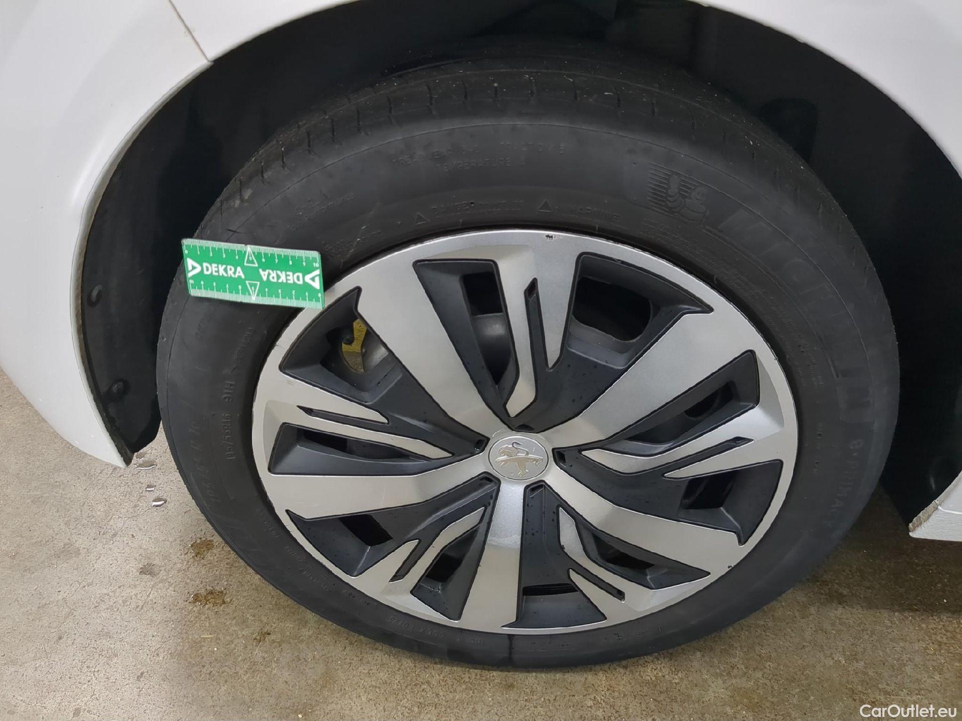  Peugeot  208  Active Pack 1.5 HDi 100CV BVM6 E6d #5