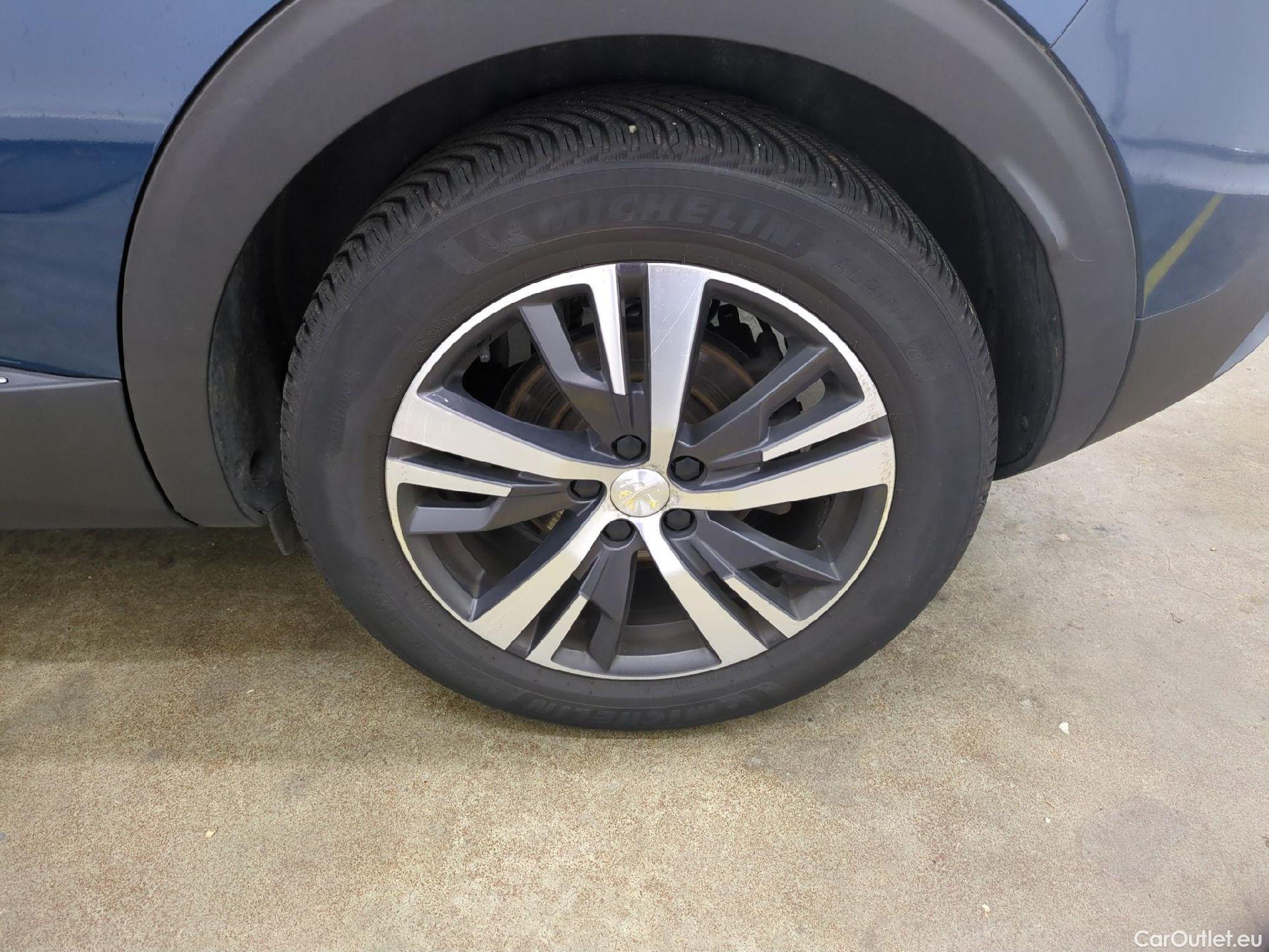  Peugeot  3008  Allure Pack 1.5 HDi 130CV BVM6 E6d #22