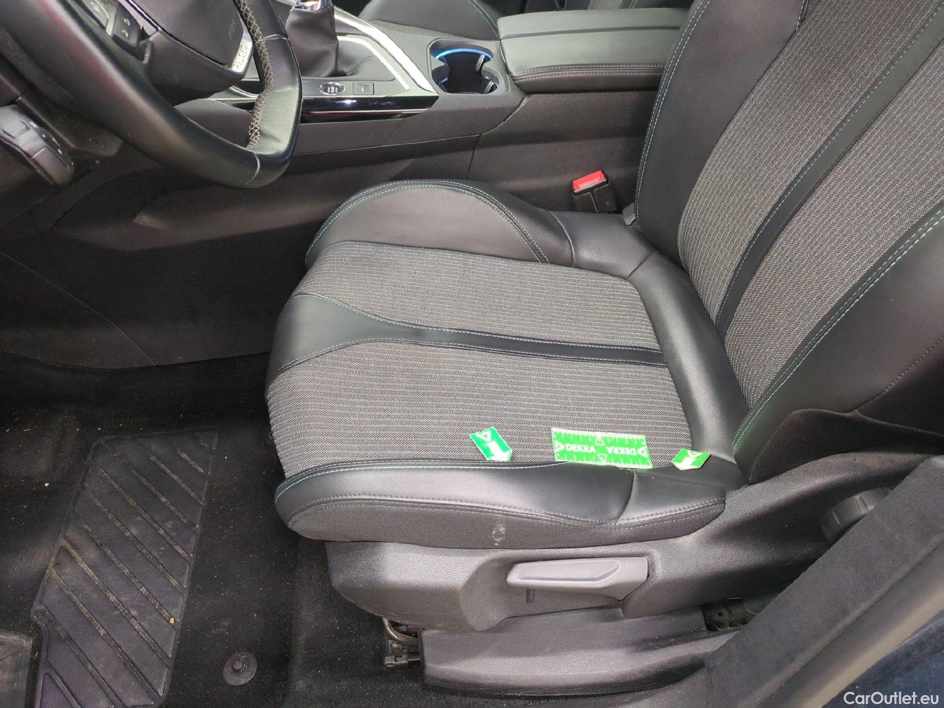  Peugeot  3008  Allure Pack 1.5 HDi 130CV BVM6 E6d #5