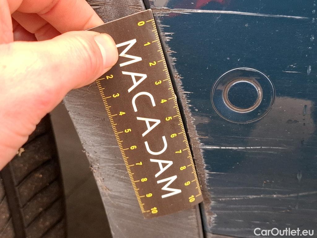  Peugeot  3008  Allure Pack 1.5 HDi 130CV BVA8 E6d #61