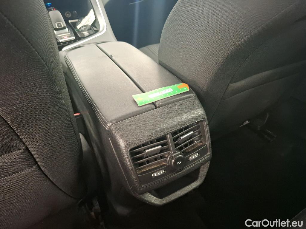  Peugeot  3008  II Active Pack 1.5 HDi 130CV BVA8 E6d #1