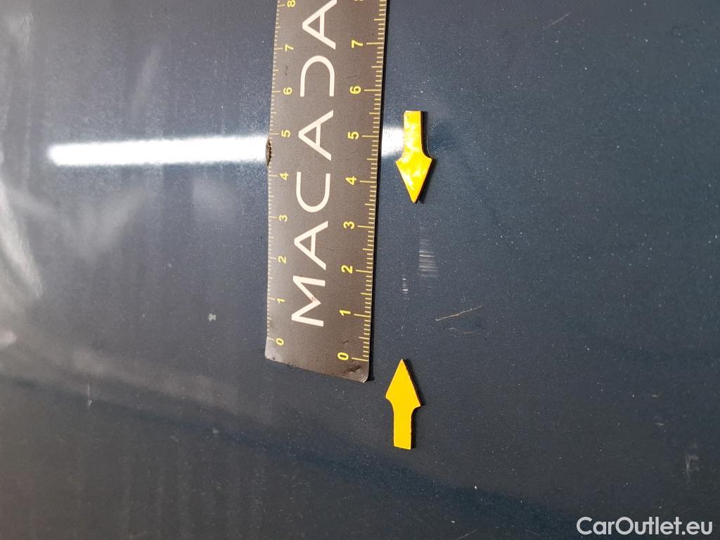  Peugeot  3008  Allure Pack 1.5 HDi 130CV BVA8 E6d #40