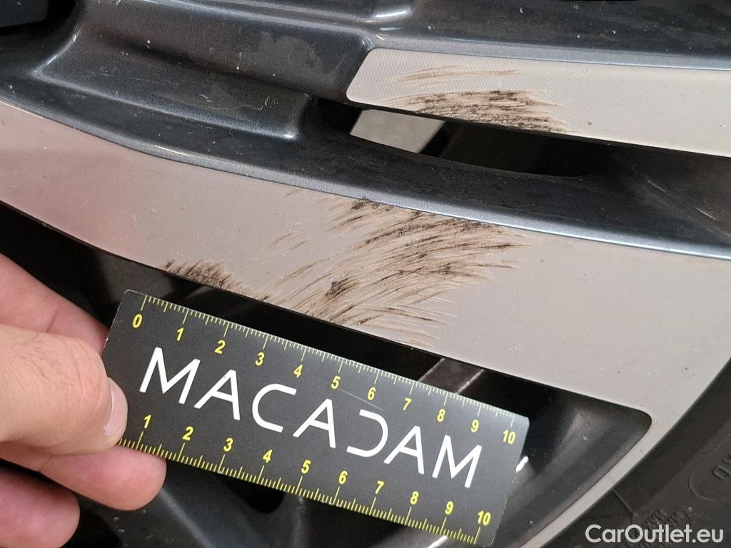  Peugeot  3008  Allure Pack 1.5 HDi 130CV BVA8 E6d #29