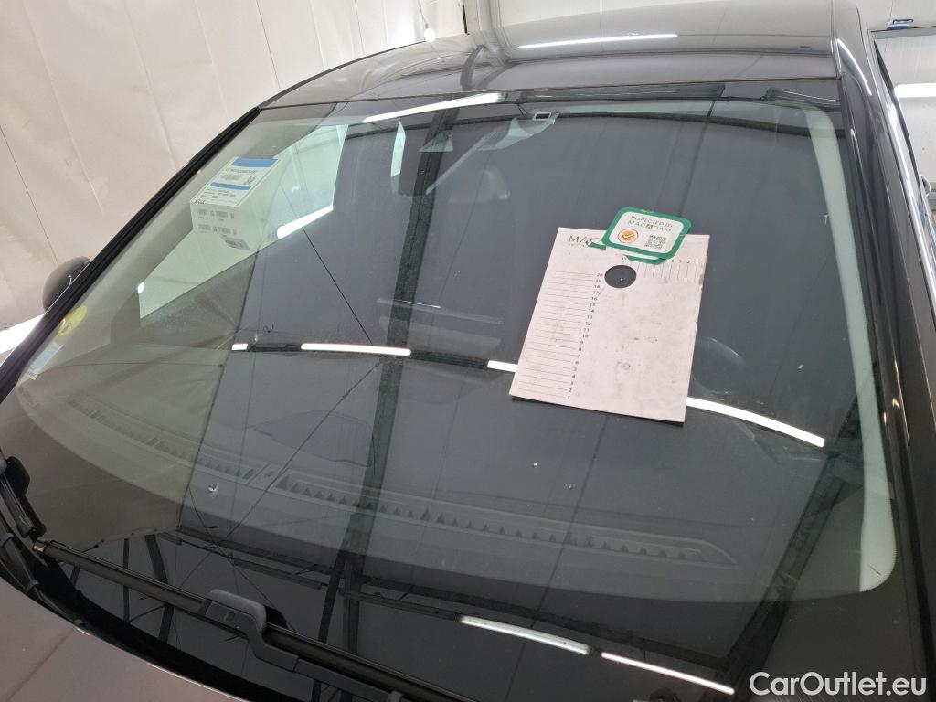  Peugeot  3008  Active Pack 1.5 HDi 130CV BVA8 E6d #30