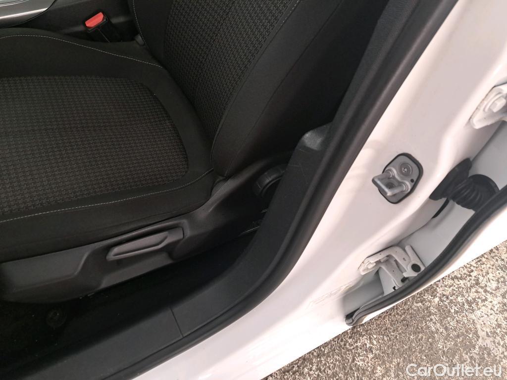  Peugeot  308  Active Business 1.5 HDi 130CV BVA8 E6dT #30