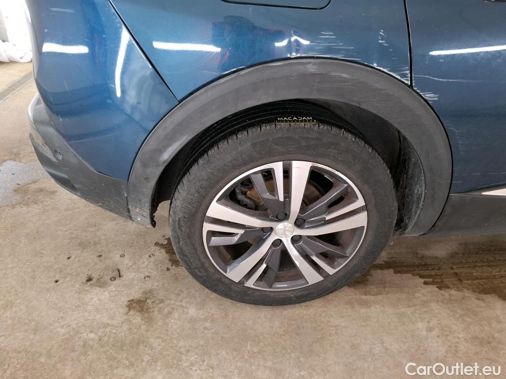  Peugeot  3008  Allure Pack 1.5 HDi 130CV BVA8 E6d #92