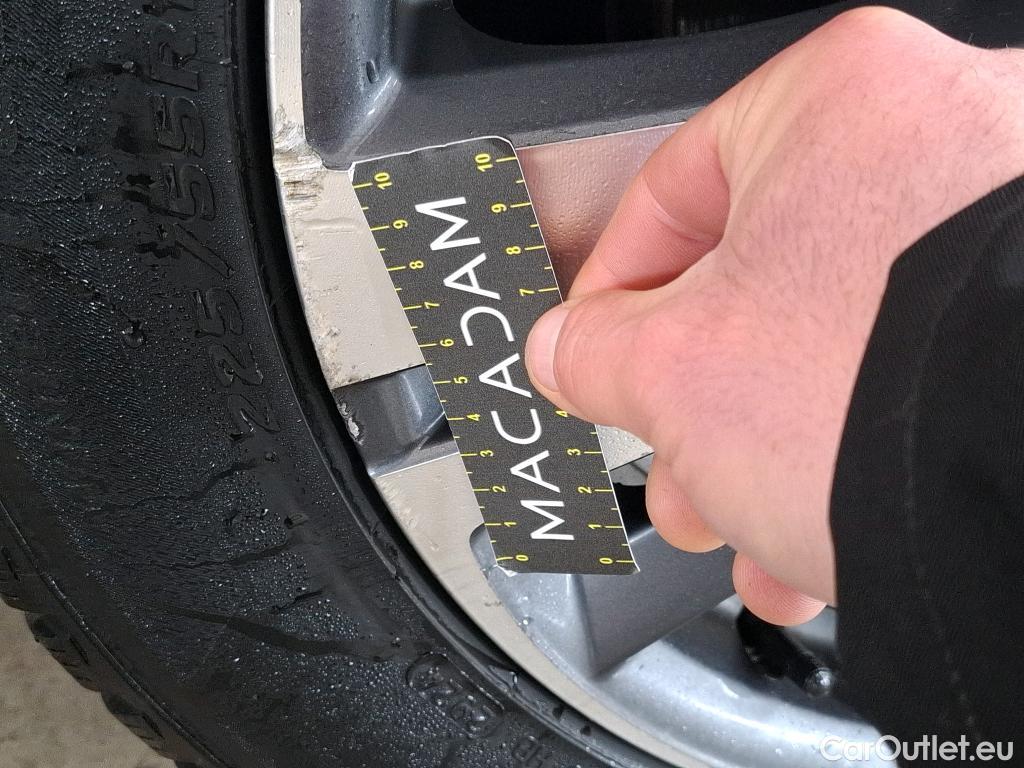  Peugeot  5008  Allure 1.5 HDi 130CV BVA8 7 Sieges E6d #28