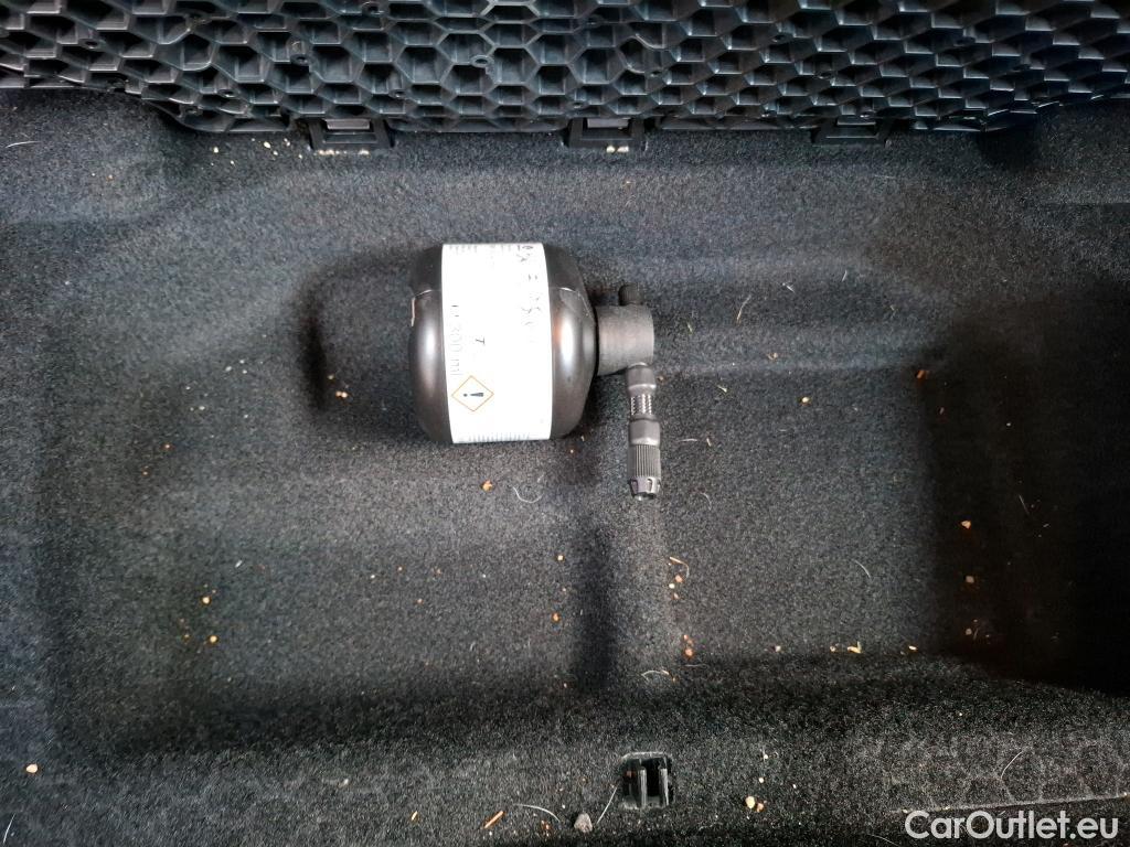  Peugeot  5008  Active Pack 1.5 HDi 130CV BVA8 7 Sieges E6d #4