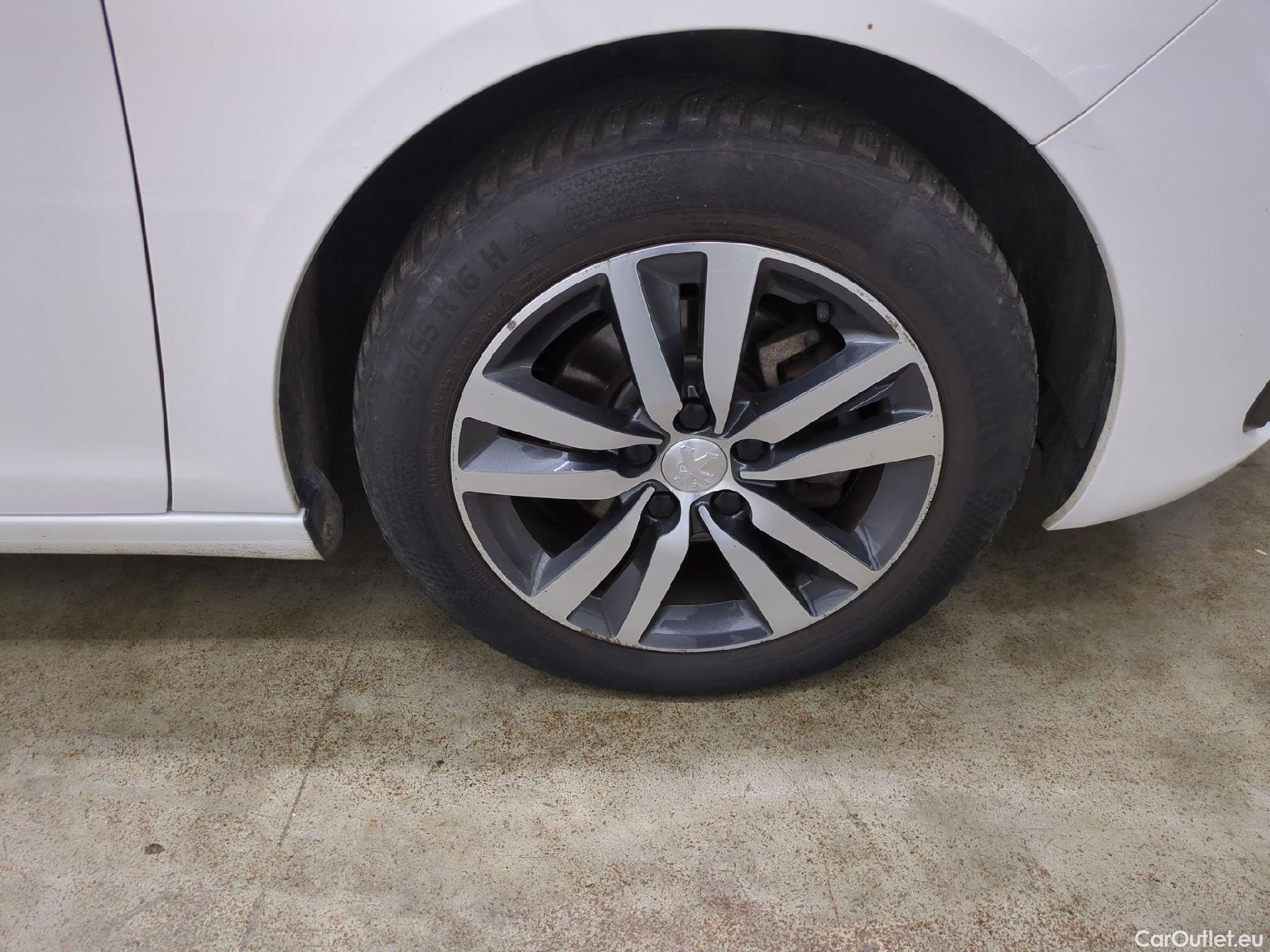  Peugeot  308  Allure 1.5 HDi 130CV BVM6 E6d #12