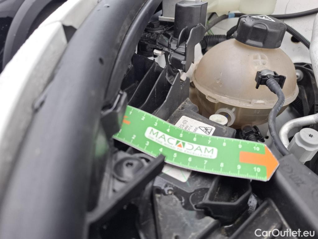  Peugeot  308  Active Pack 1.5 HDi 130CV BVA8 E6d #5