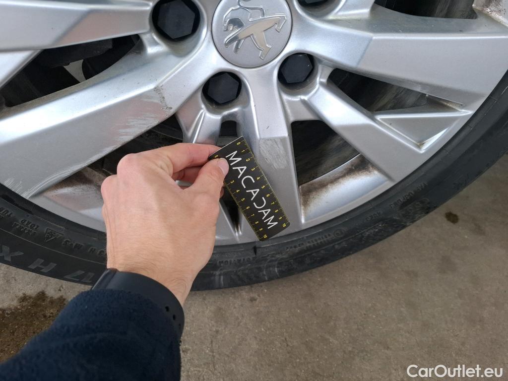  Peugeot  5008  Active Business 1.5 HDi 130CV BVA8 E6d #20