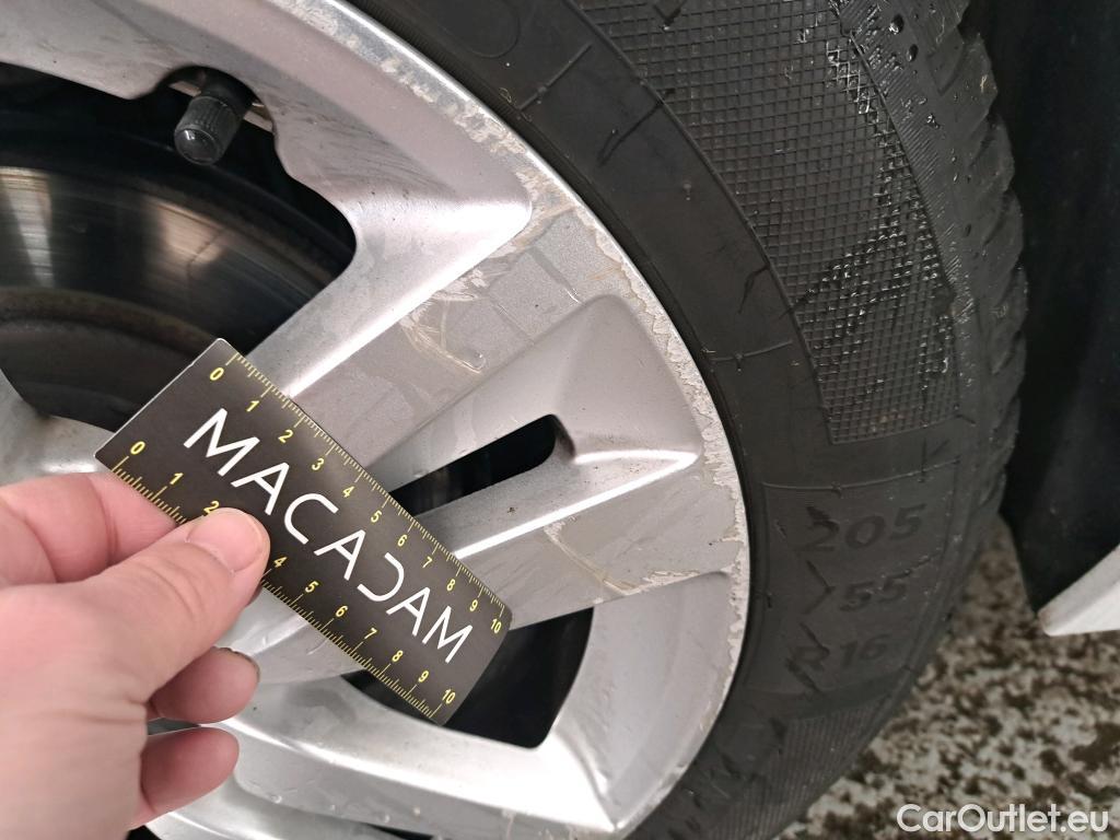  Peugeot  308  Active Business 1.5 HDi 130CV BVA8 E6dT #24