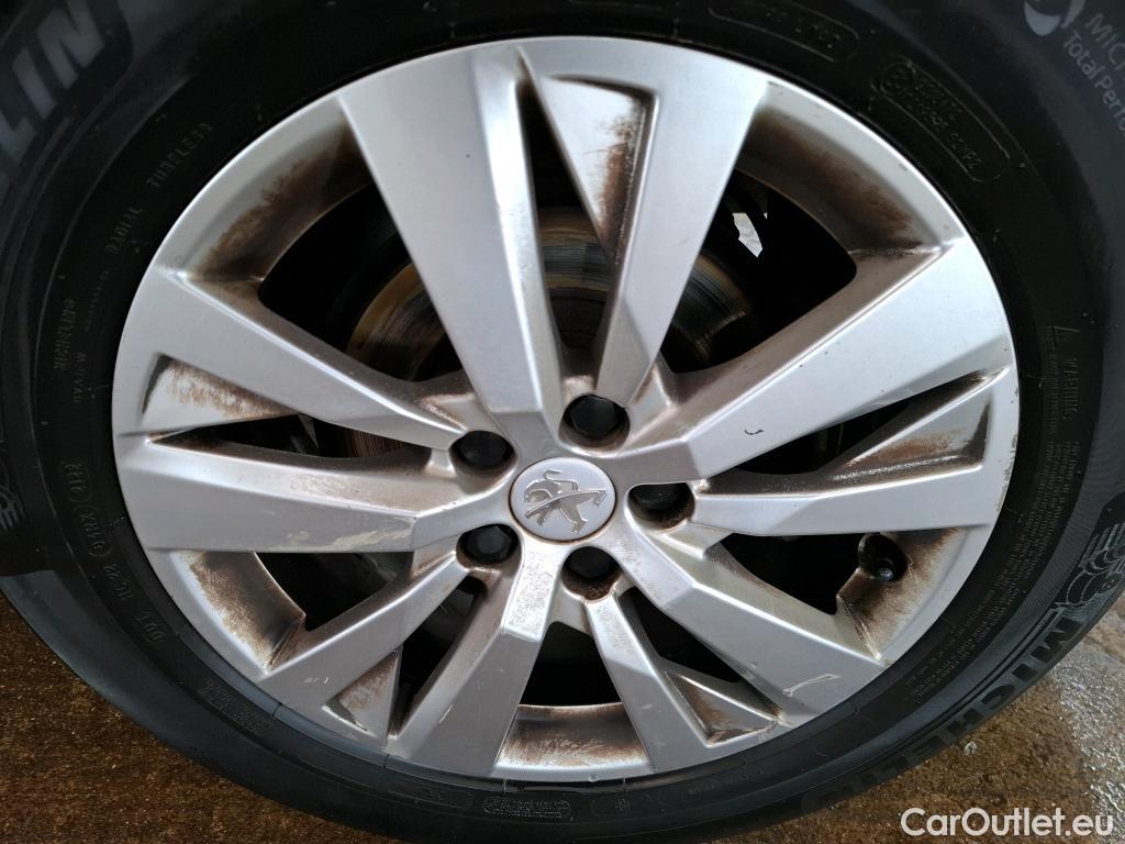  Peugeot  5008  Active Business 1.5 HDi 130CV BVA8 E6d #22