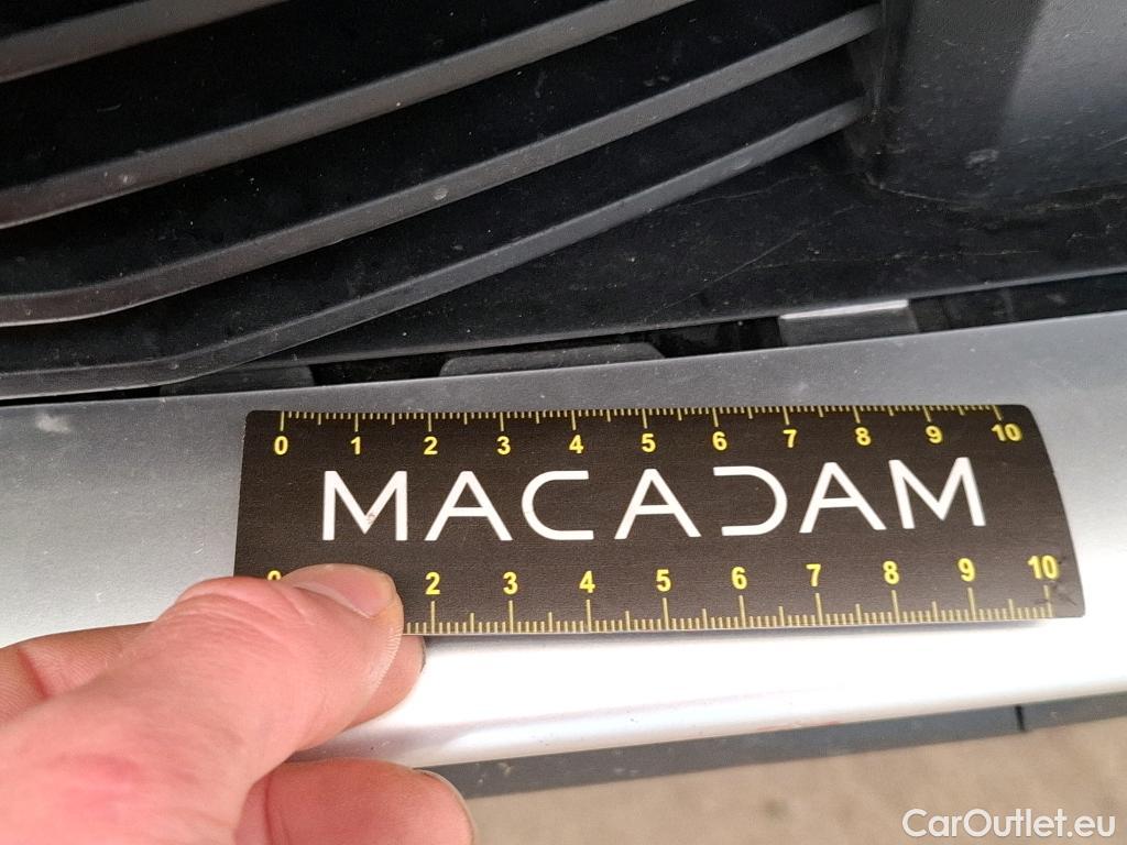  Peugeot  3008  Allure Pack 1.5 HDi 130CV BVA8 E6d #81