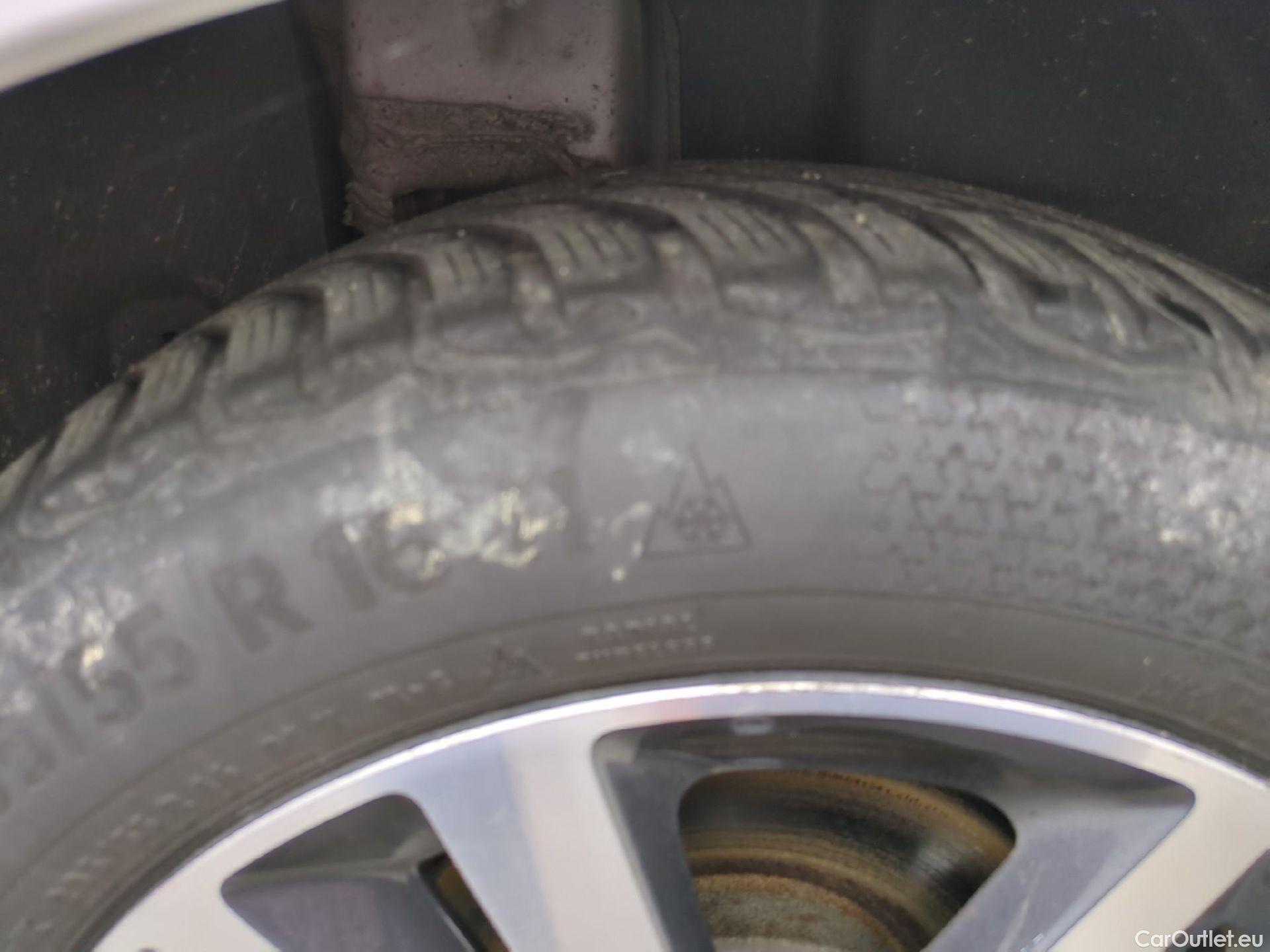  Peugeot  308  Allure 1.5 HDi 130CV BVM6 E6d #5