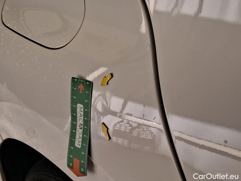  Peugeot  308  Active Pack 1.5 HDi 130CV BVA8 E6d #33