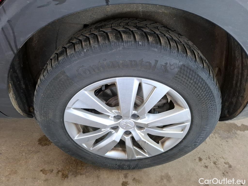  Peugeot  5008  Active Business 1.5 HDi 130CV BVA8 E6d #44