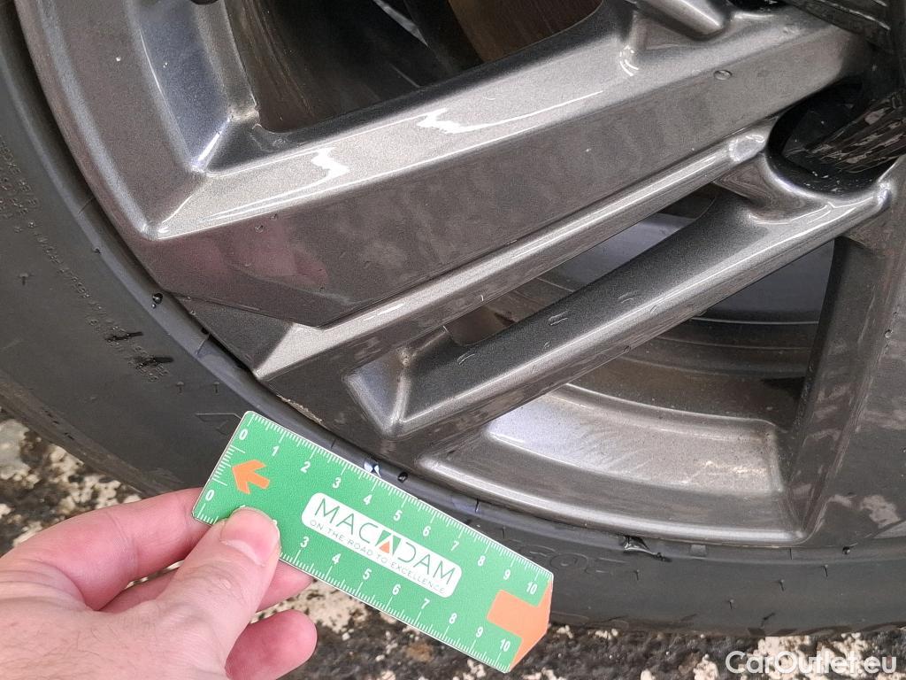  Peugeot  308  Active Pack 1.5 HDi 130CV BVA8 E6d #68