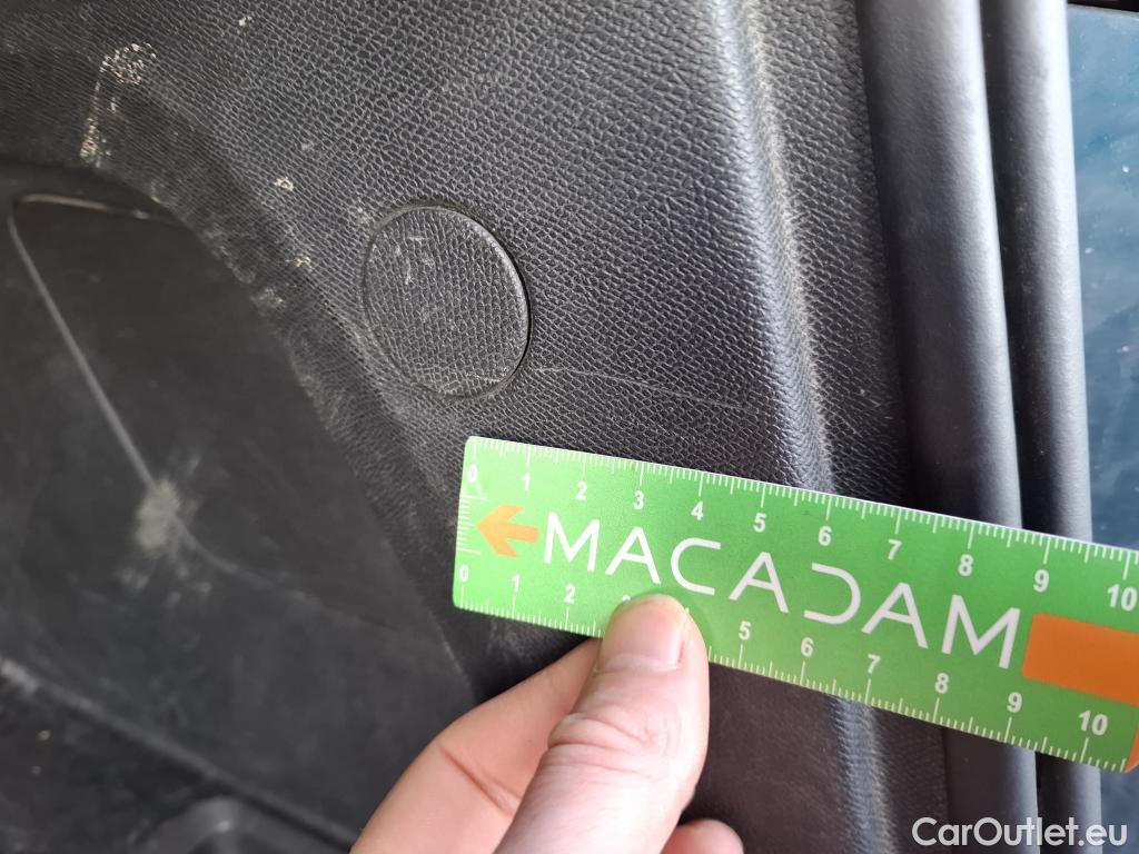  Peugeot  3008  Allure Pack 1.5 HDi 130CV BVA8 E6d #119