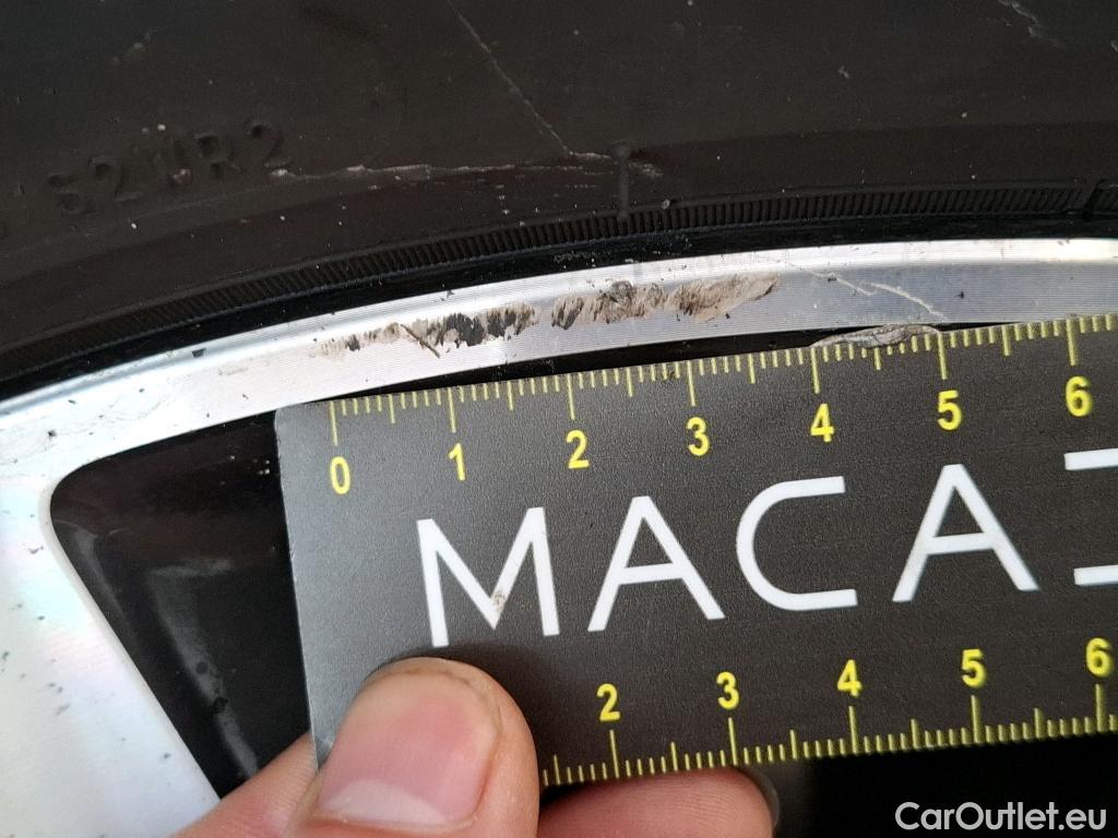  Peugeot  3008  Allure Pack 1.5 HDi 130CV BVA8 E6d #100