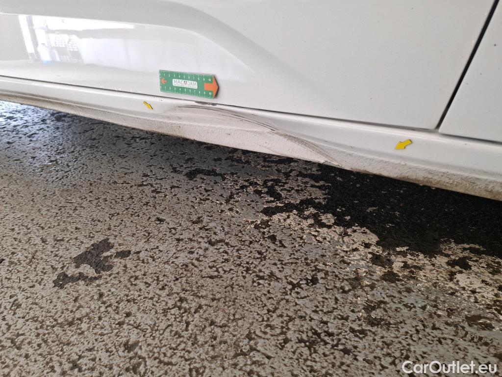  Peugeot  308  Active Pack 1.5 HDi 130CV BVA8 E6d #2