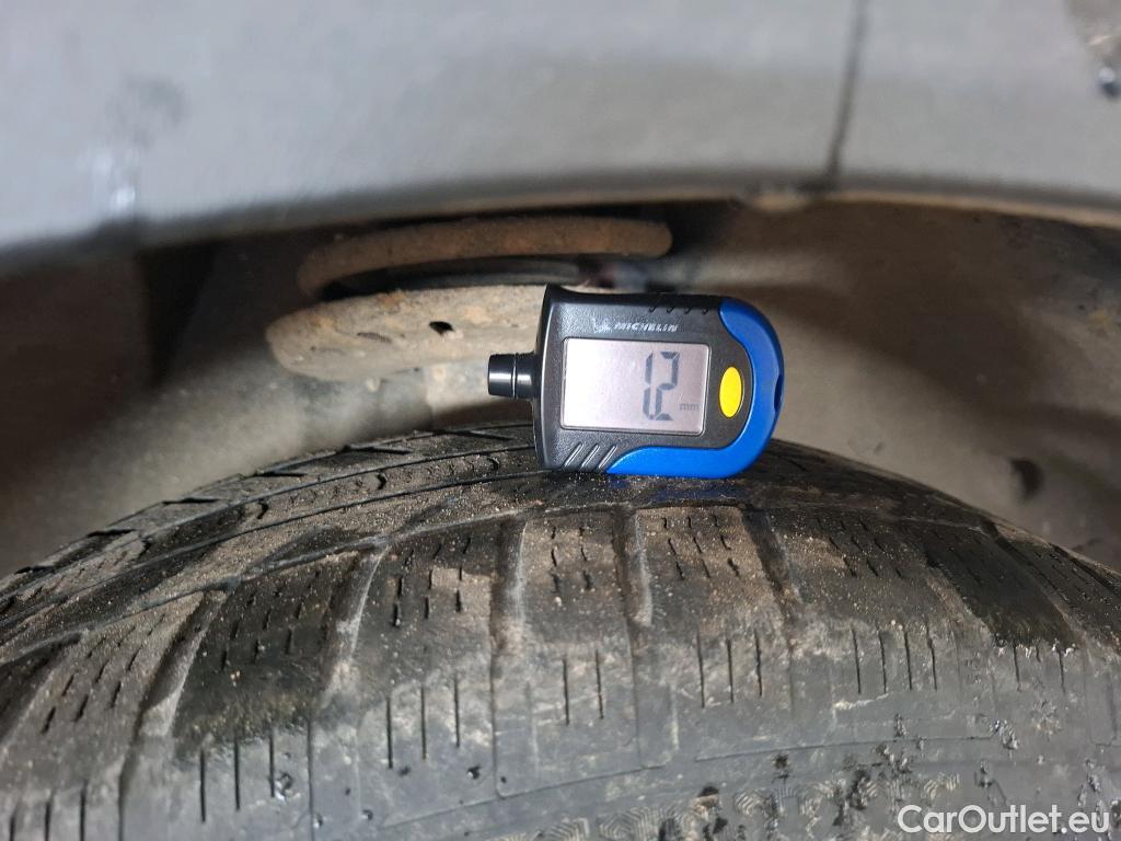  Peugeot  5008  Active Business 1.5 HDi 130CV BVA8 E6d #14