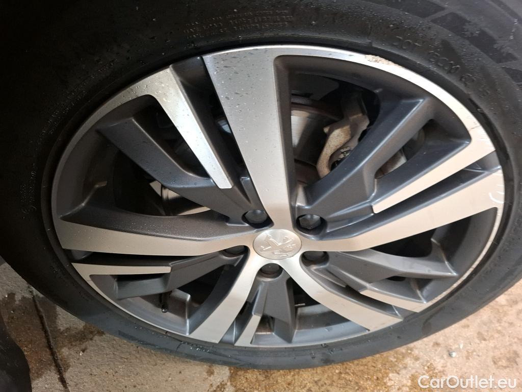  Peugeot  5008  Allure 1.5 HDi 130CV BVA8 7 Sieges E6d #22