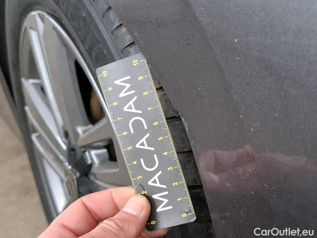  Peugeot  308 PEUGEOT  SW / 2021 / 5P / Break BlueHDi 130 ACTIVE PACK #7