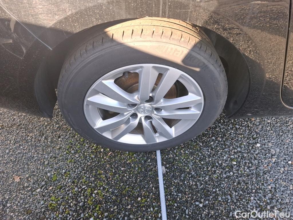  Peugeot  308  SW Active Business 1.5 HDi 130CV BVA8 E6d #24