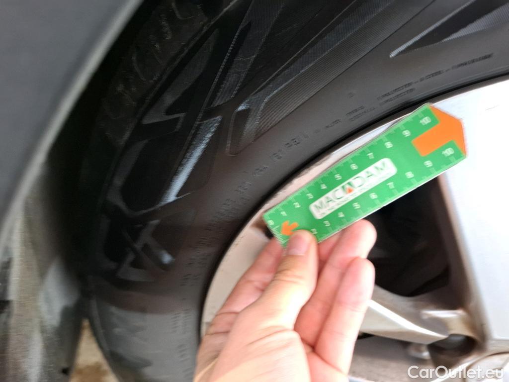  Peugeot  5008  Active Business 1.5 HDi 130CV BVA8 E6d #44