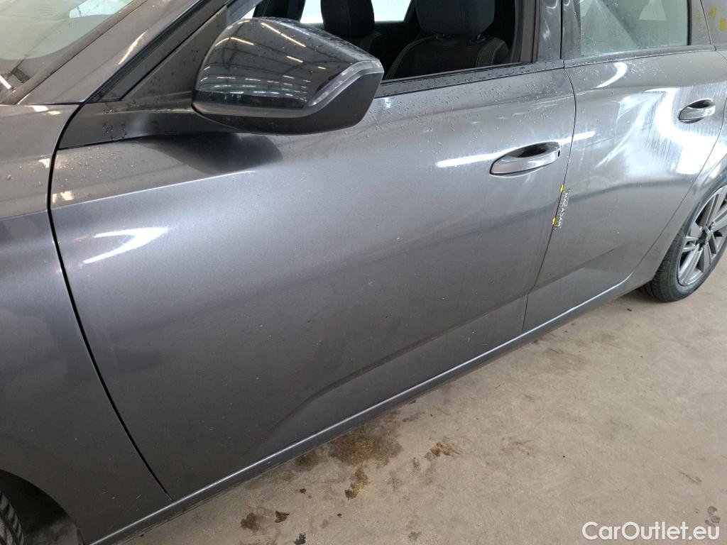  Peugeot  308 PEUGEOT  SW / 2021 / 5P / Break BlueHDi 130 ACTIVE PACK #20