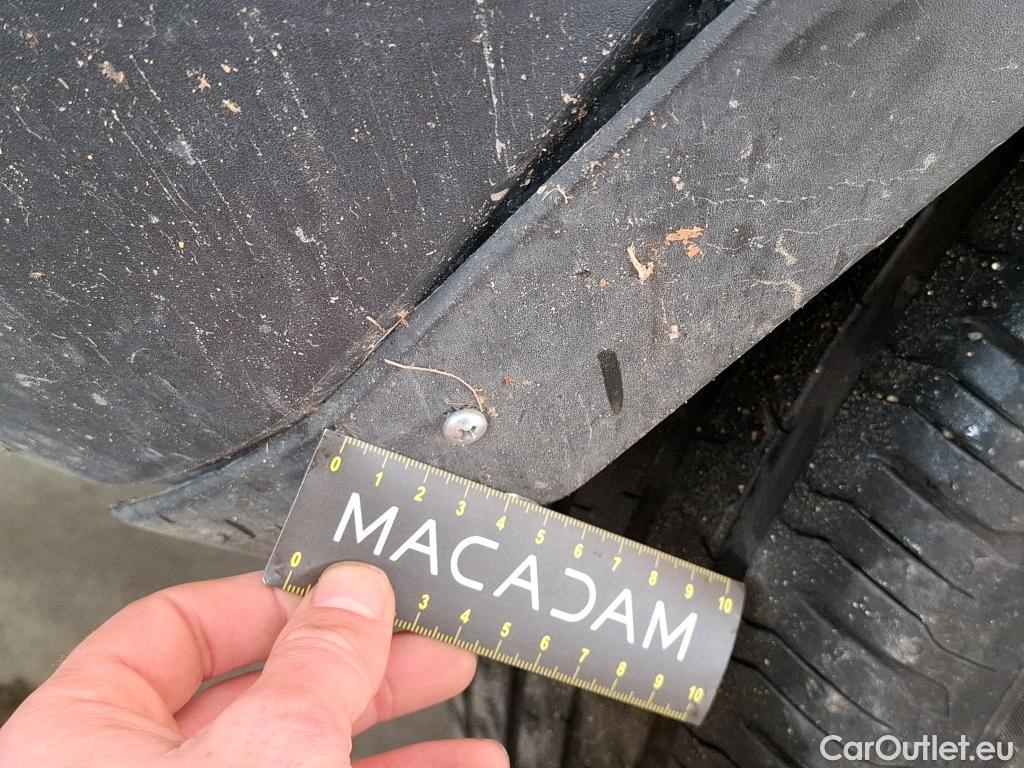  Peugeot  3008  Allure Pack 1.5 HDi 130CV BVA8 E6d #91