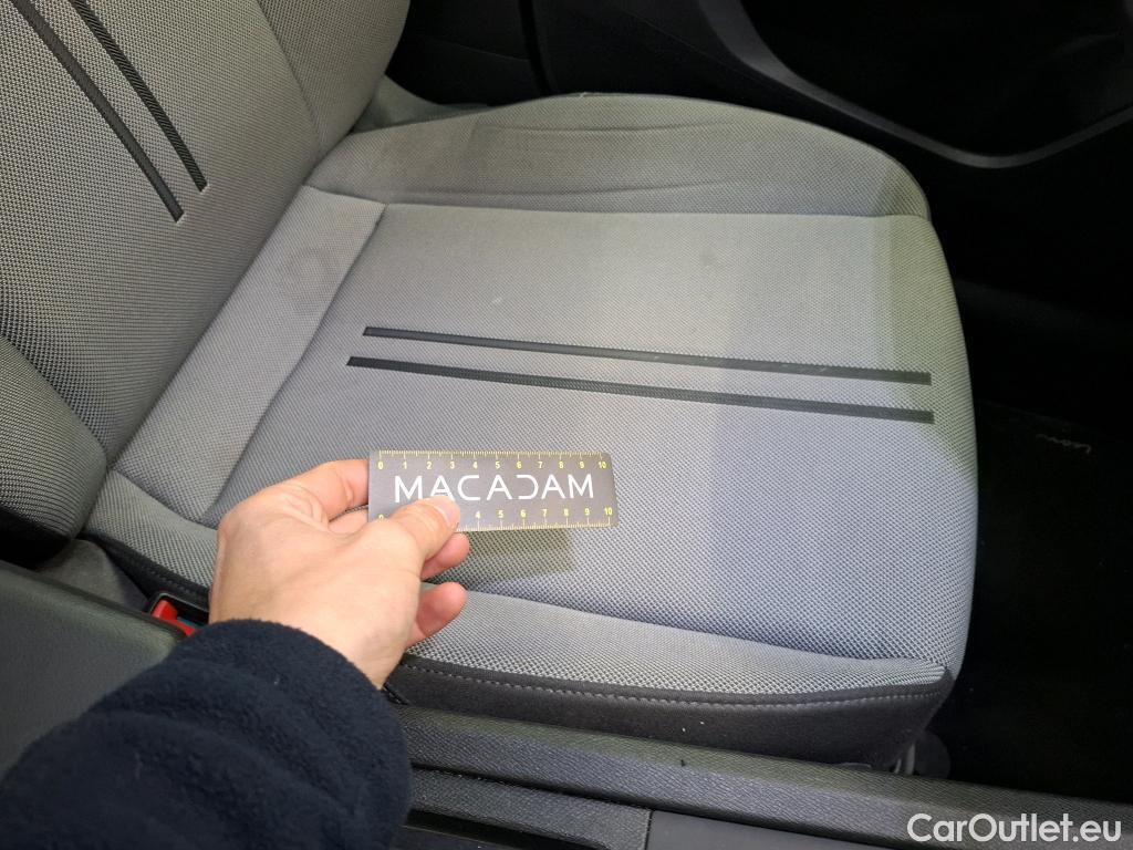  Seat  Leon SEAT  Sportstourer / 2020 / 5P / Break 2.0 TDI 150 DSG S&S Style Business #26