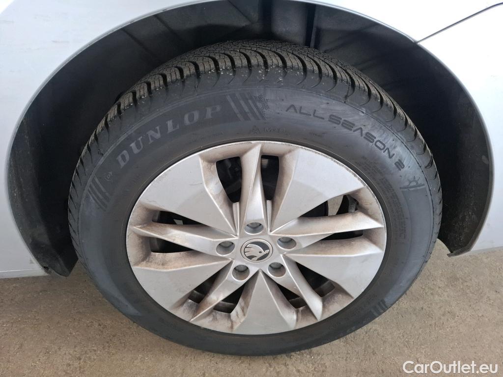  Skoda  Octavia  Break Business 2.0 TDI 115CV BVM6 E6d #9